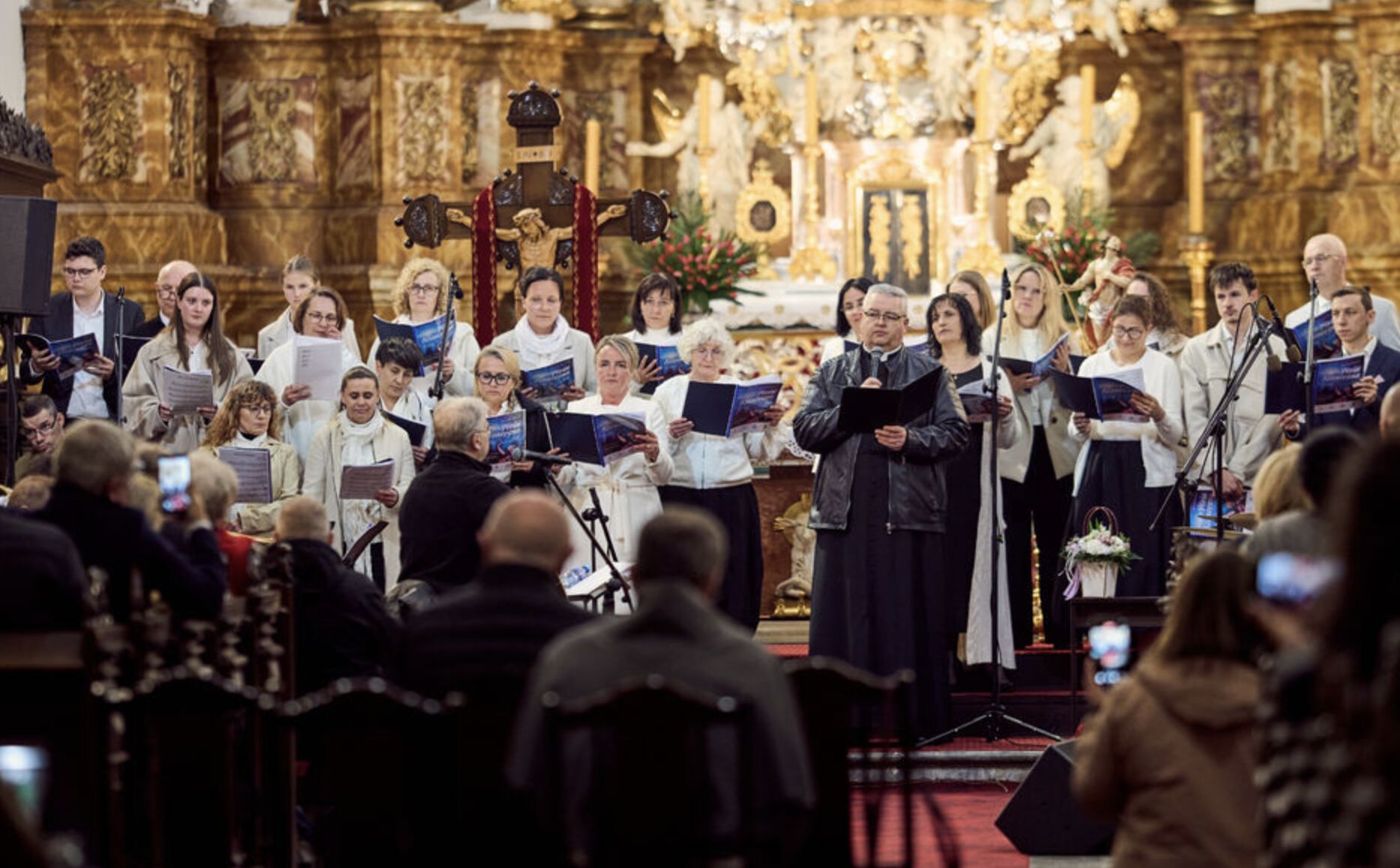 Concert on the Occasion of the 15th Anniversary of the Karkonosze Educational Association and the Asia Krudys Award